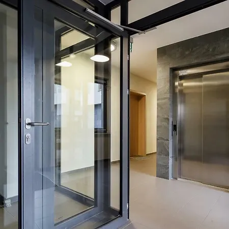 Masarska Free Parking By Renters