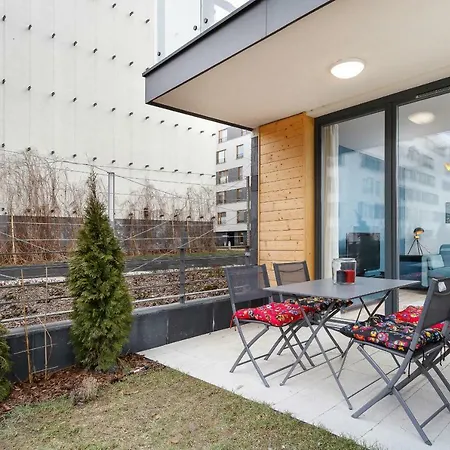 Masarska Free Parking By Renters דירה *