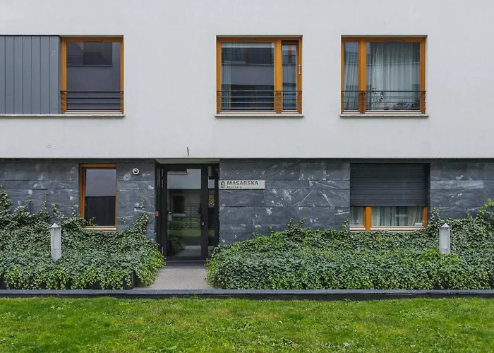 Masarska Free Parking By Renters