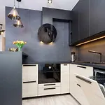Masarska By Renters Apartamento